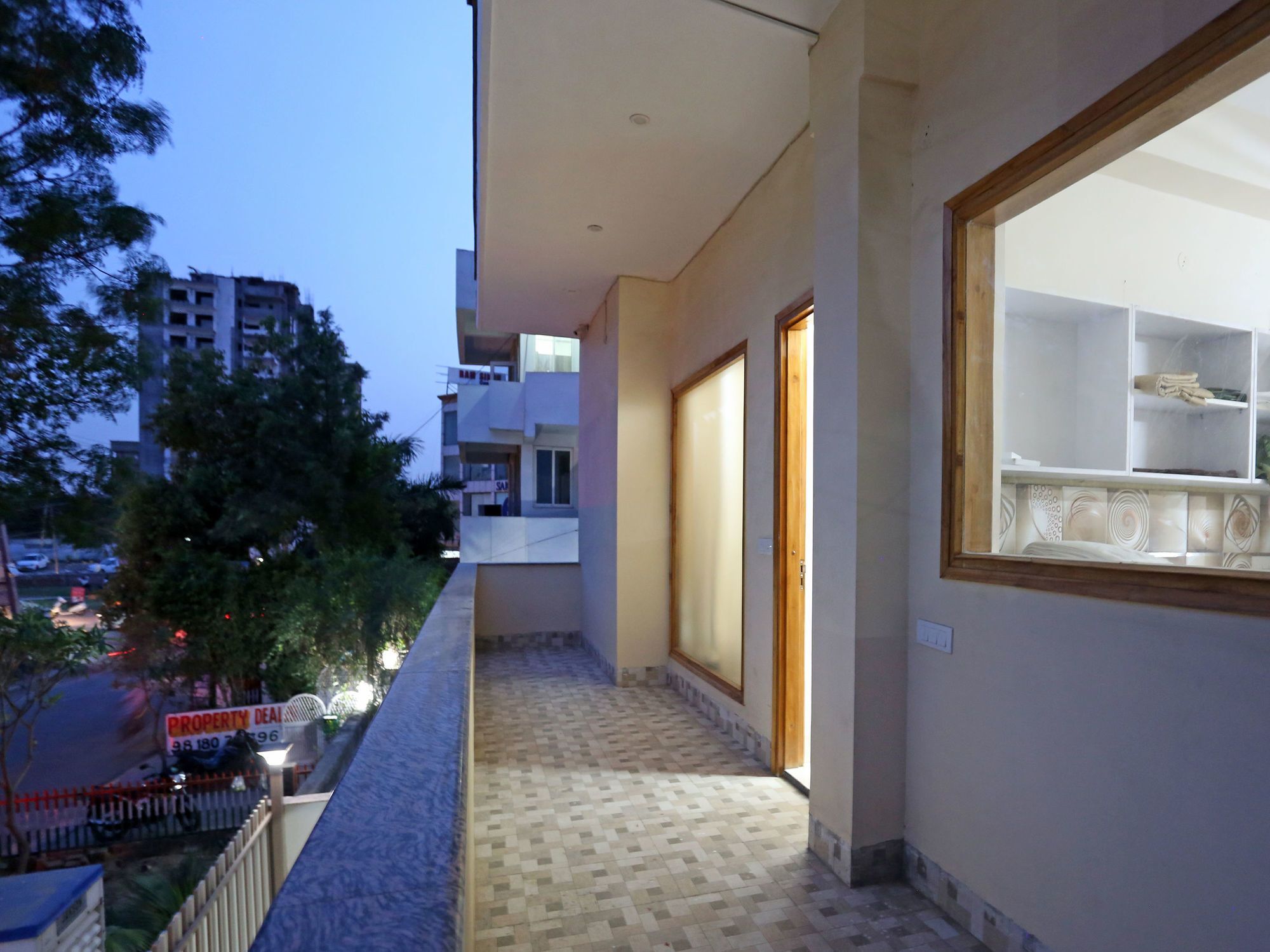 Hotel Oyo 14444 Jmk House Gurgaon Exterior foto